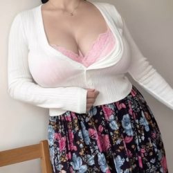 Eve Gelen Escort Bayan